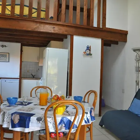 Maisonnette Entierement Equipee - 2079 * Lacanau
